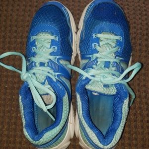 💐FILAS size 9💐